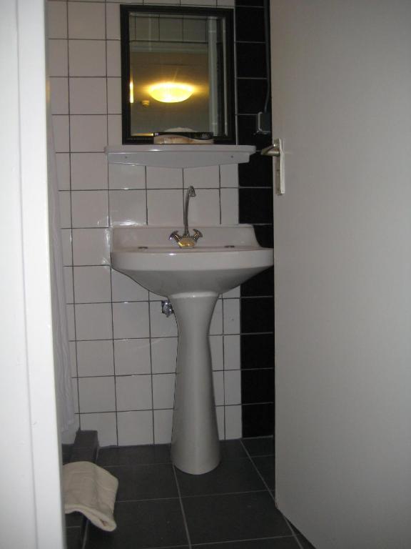 Floris Hotel Rotterdam Room photo
